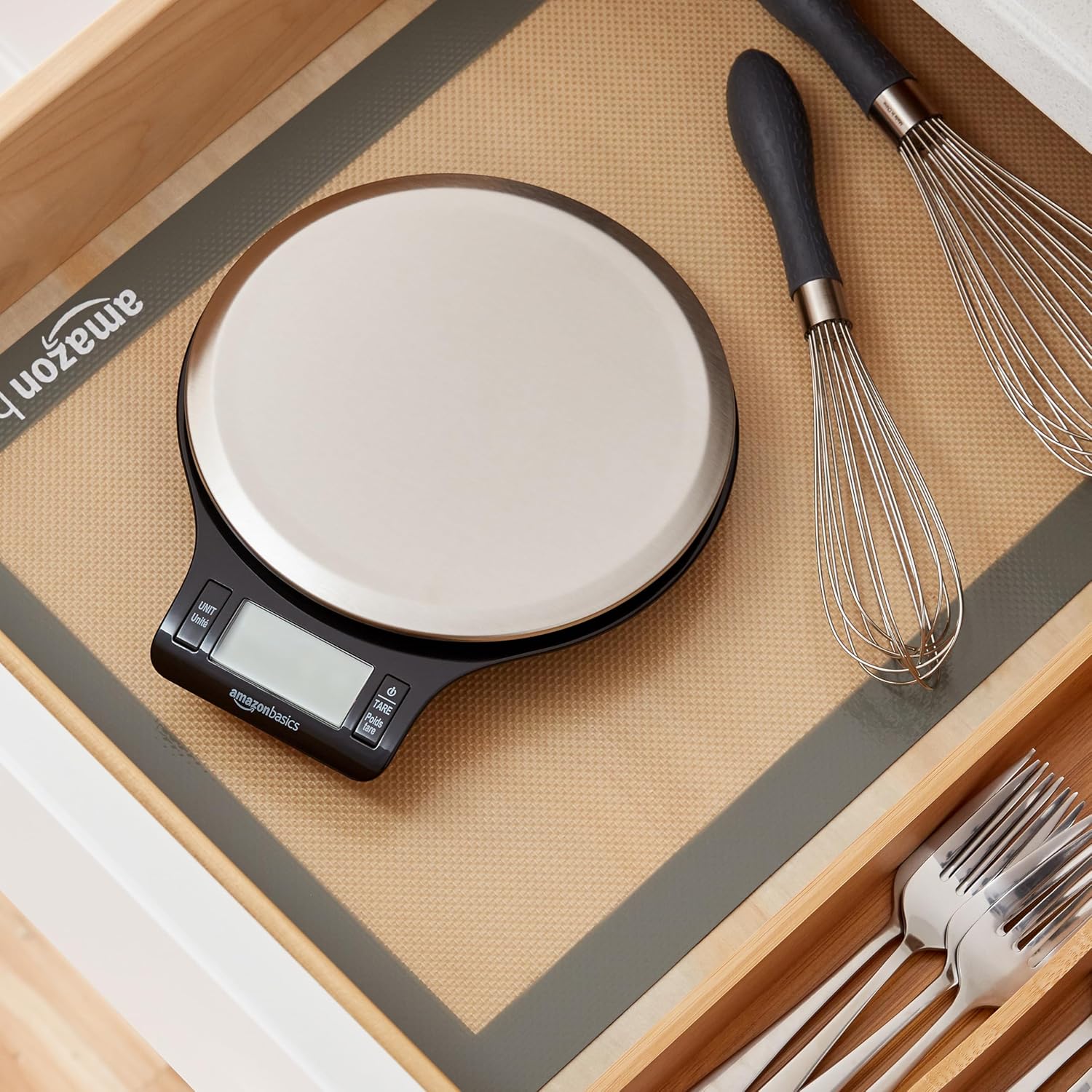 Essential Kitchen Scale: Accurate Weighing up to 11 lbs with LCD Display 5 Essential Kitchen Scale: Accurate Weighing up to 11 lbs with LCD Display